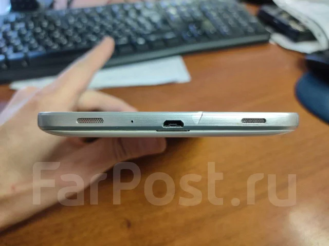 Samsung Galaxy Tab 3. 7 ������, ������ 8 �� ����