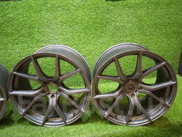 Replica