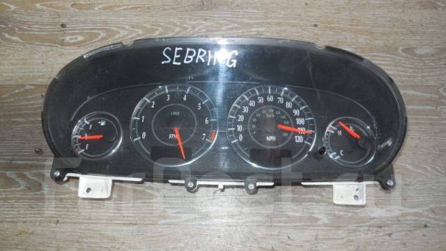 Приборная панель sebring 2004-2006. Щиток приборов крайслер себринг 2. Панель крайслер себринг. Приборная панель крайслер себринг 2001 лампочки. Спидометр chrysler.
