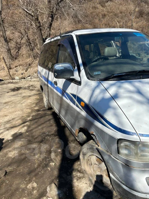 Nissan Largo. VNW30, CD20 ����