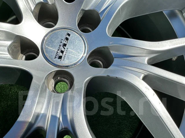 Abe Shokai La Strada Levis. 7.0x17", 5x100, ET40 ����