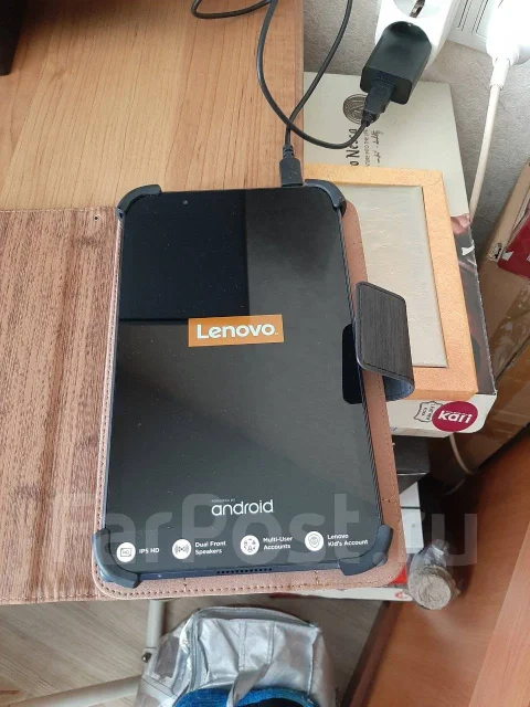 Lenovo Tab 4 8 TB-8504X. 8 ������, ������ 16 �� ����