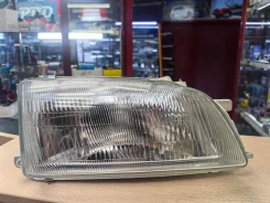 ���� ������ Toyota Corona ST190 ����� ! 81110-21020 ����