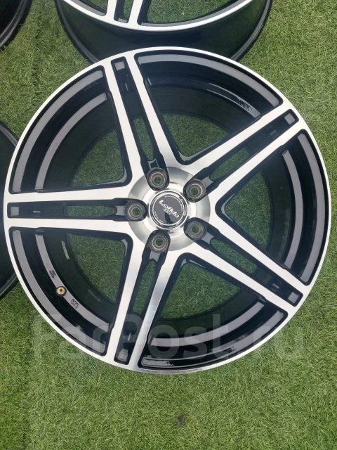Dunlop Lofida XH5. 8.0x18", 5x114.3, ET42, �� 73,1���. ����