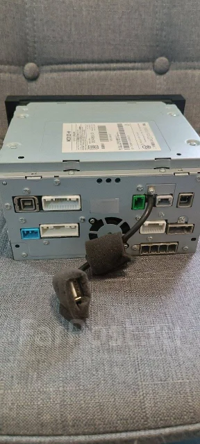 Clarion MC312D-W ����