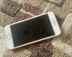 Apple iPhone 7. �/�, 128 ��, �����������, 4G LTE ����