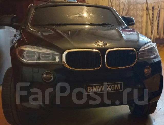 Детский электромобиль, б/у, в наличии. Цена: 13 000₽ в Хабаровске