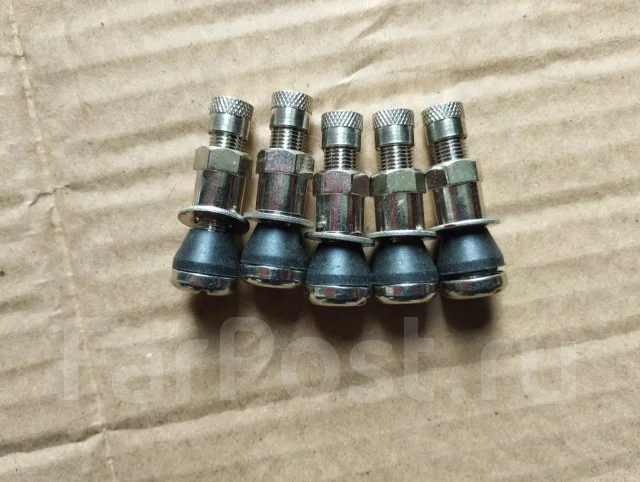 Toyota. 7.0x16", 6x139.7, ET15, �� 106,1���. ����