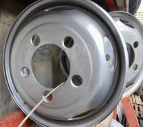 Mitsubishi. 5.25x17.5", 5x208, �� 150���. ����