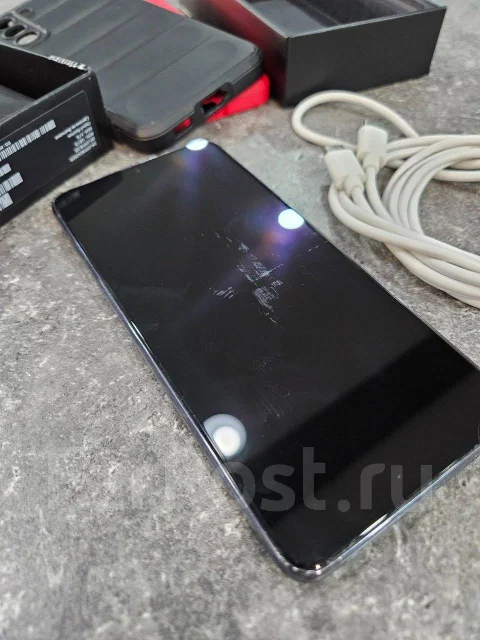 Samsung Galaxy S21 5G. �/�, 128 ��, ������, 3G, 4G LTE, 5G, Dual-SIM, ����������, NFC ����