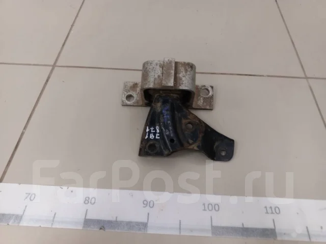 ������� ��������� Renault Logan 1 2004-2014 [8200420742] 8200420742 ����