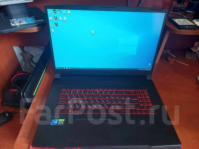 MSI Sword 17 A11UE. 17.3", 4,6����, ��� 16 ��, ���� 512���, WiFi: 1, Bluetooth: 1, ����������� �� 5��. ����