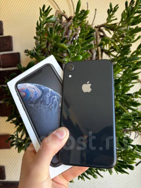 IPhone XR 64gb, 64 гб, 6.10", б/у, в наличии. Цена: 12 000₽ во Владивостоке