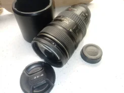 Nikon. ������� ������� 77 �� ����