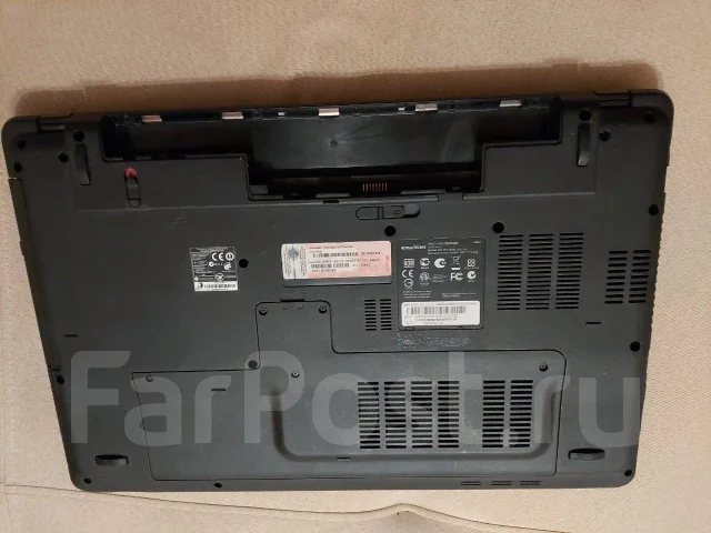 eMachines G640G. 18.3" ����