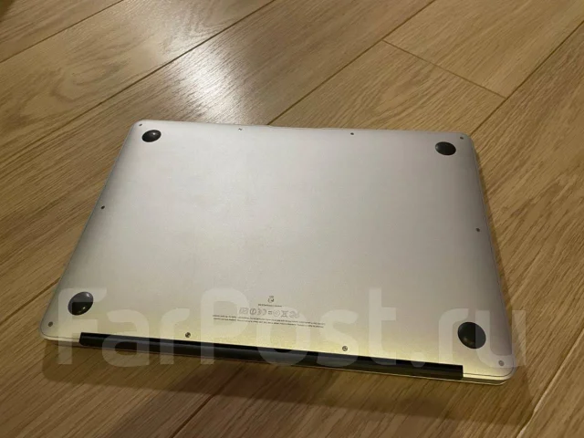 Apple MacBook Air 13 2011 Mid. 13", 1,8����, ��� 4 ��, ���� 256���, WiFi: 1, Bluetooth: 1 ����