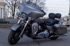 Harley-Davidson Street Glide FLHX. 1 580����. ��., ��������, ���������, ������ �� �� ����