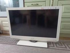 Toshiba. LCD (��) ����
