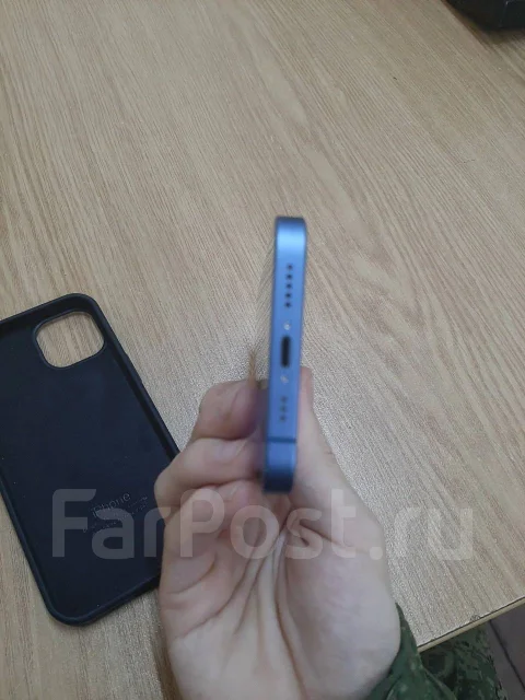 Apple iPhone 13. �/�, 256 ��, �����, 3G, 4G LTE, Dual-SIM, NFC ����