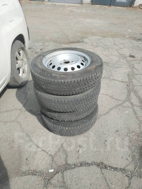 Bridgestone Blizzak LT. ,  , 2018 , /,  40 % 