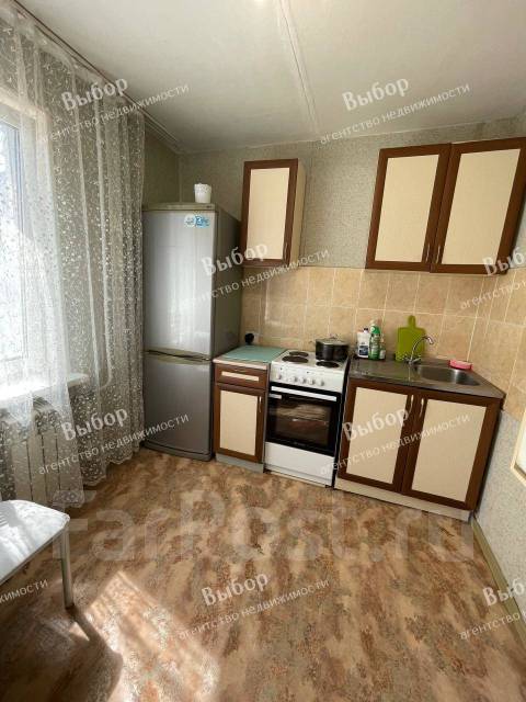 1-комнатная, улица Академика Курчатова 28, 5-мкр, юг, 5 этажей, 2 этаж ...