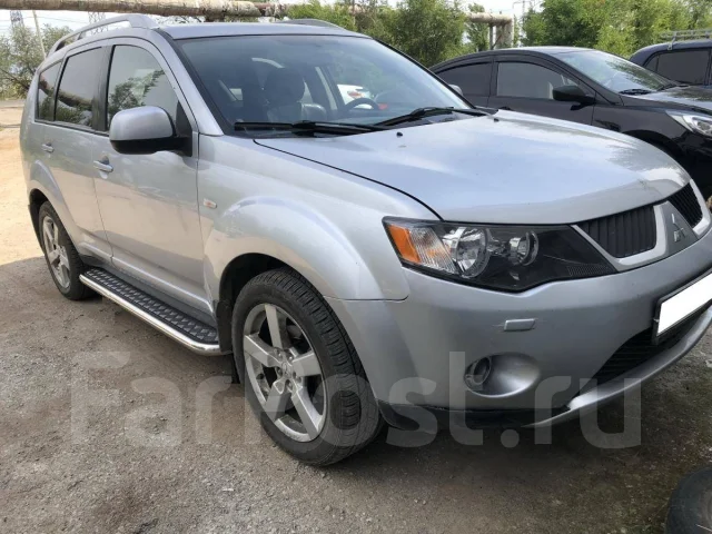 �������� ������. ����� Mitsubishi Outlander ����