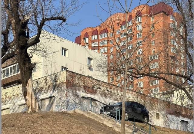 Продается встроено-пристроенное помещение, 464,1 кв. м. нежилой, другое ...
