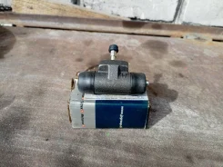 ��������� ������ ������� Audi / Volkswagen � �������� 611405001 ����