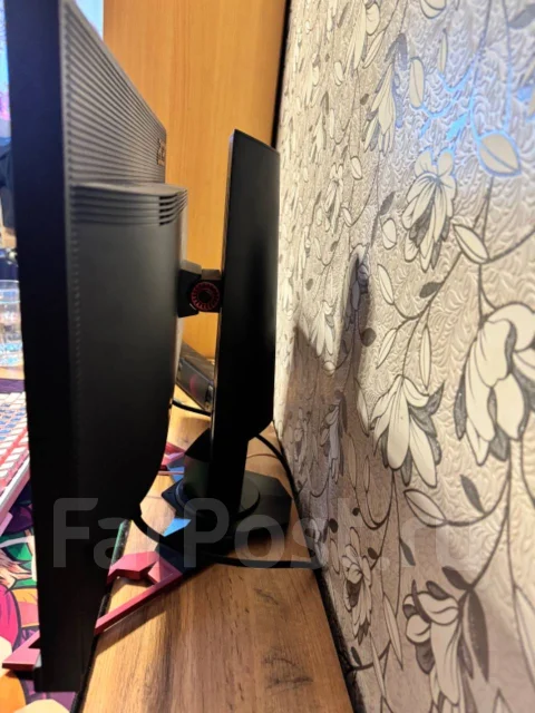 Acer. 27" ����