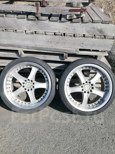 RAYS Volk Racing VR AV3. 9.5x18", 5x114.3, ET30 ����