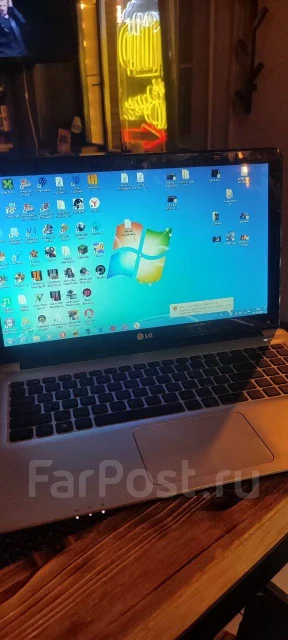 LG. 15.6", ��� 8 ��, ���� 1 000���, WiFi: 1, Bluetooth: 1 ����