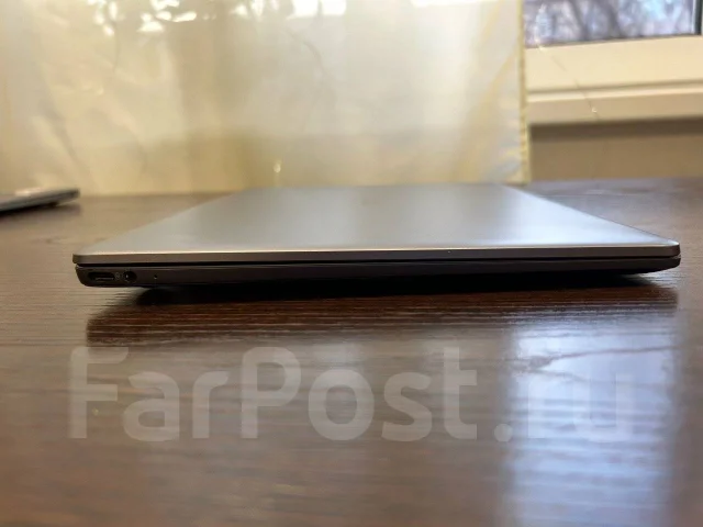 Huawei MateBook 13. 13", 2,1����, ��� 16 ��, ���� 512���, WiFi: 1, Bluetooth: 1, ����������� �� 12��. ����