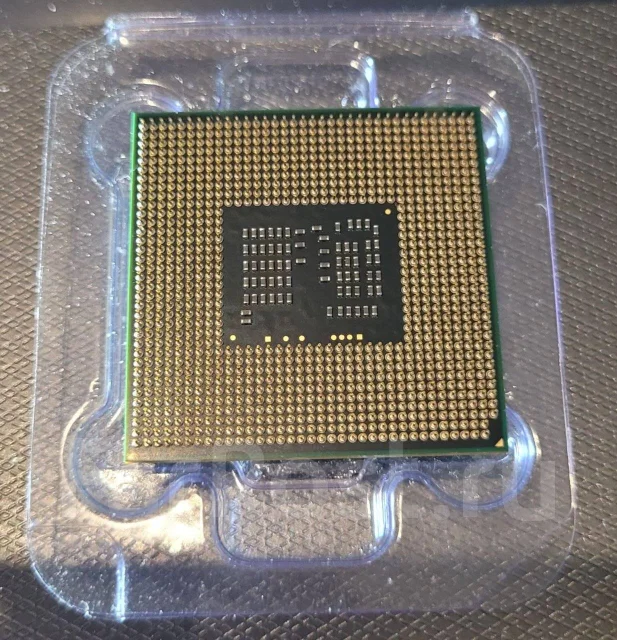 Intel Pentium P6200 ����