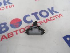   Honda Stream RN2,   