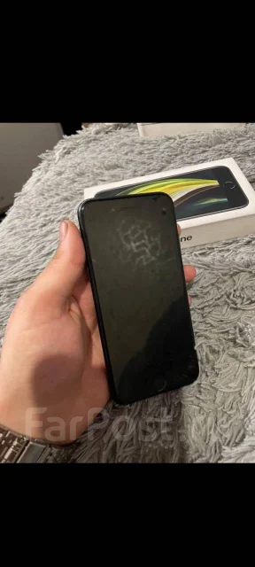 Apple iPhone SE 2020. �/� ����
