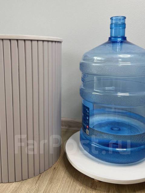 Диспенсер для воды интерьерный, новый, в наличии. Цена: 8 000₽ во ...