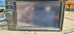 Clarion NX501 ����