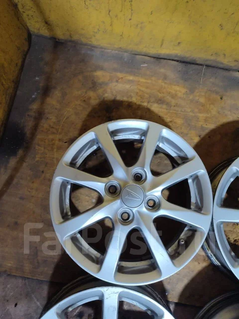 Daihatsu. 4.5x14", 4x100, ET45, �� 54,1���. ����