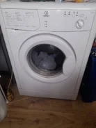 Indesit. �������� 3,5��� ����