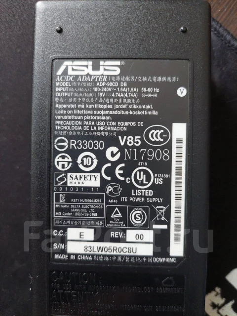 Asus K51. 15.6", 2,2����, ��� 2048 ��, ���� 320���, WiFi: 1, Bluetooth: 1, ����������� �� 1��. ����