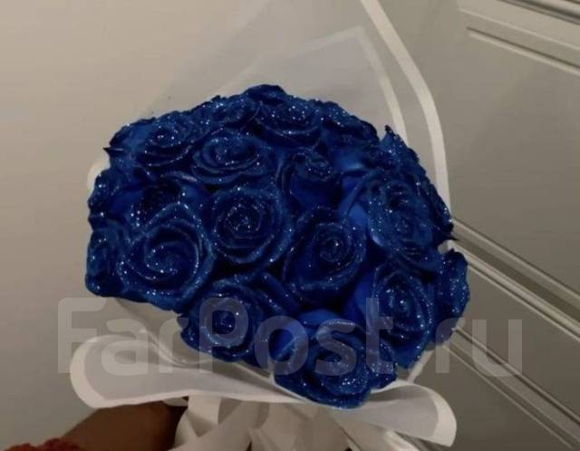 Розы из атласных лент в Находке