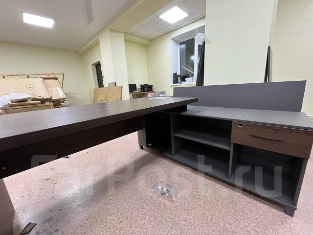 Сборка офисной мебели. Самозанятый во Владивостоке