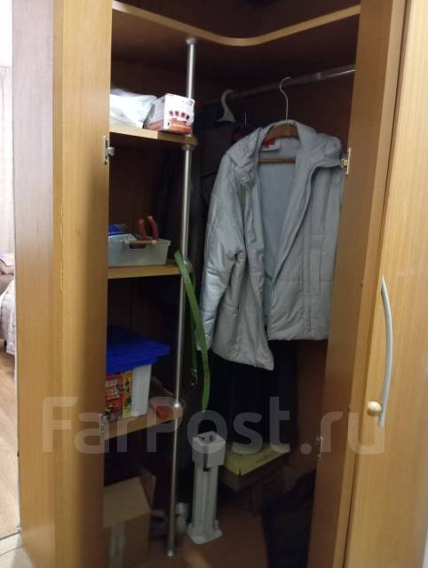 Продам угловой мебельный шкаф, мдф, количество дверей: 1, коричневый ...