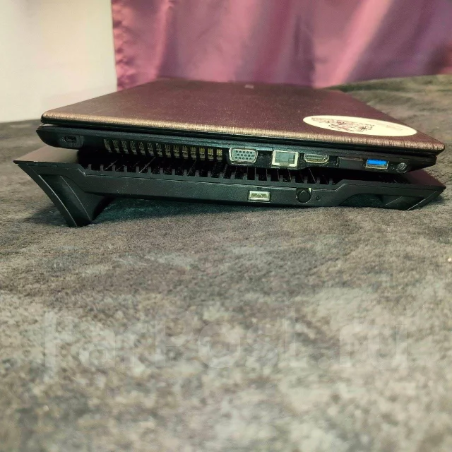 Acer Aspire F5. 15.6", 1,7����, ��� 4 ��, ���� 750���, WiFi: 1, Bluetooth: 1, ����������� �� 8��. ����