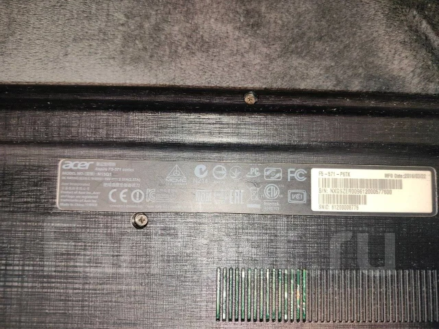 Acer Aspire F5. 15.6", 1,7����, ��� 4 ��, ���� 750���, WiFi: 1, Bluetooth: 1, ����������� �� 8��. ����