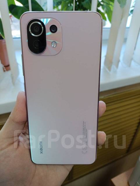 Продам смартфон xiaomi Mi 11 Lite, 128 гб, 6.55", моноблок, розовый, 4G ...
