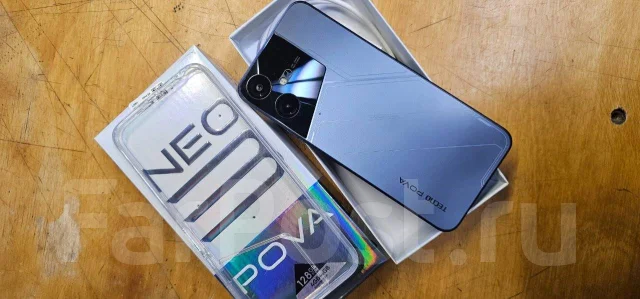 Tecno Pova 3. �/�, 128 ��, 4G LTE, Dual-SIM, NFC ����