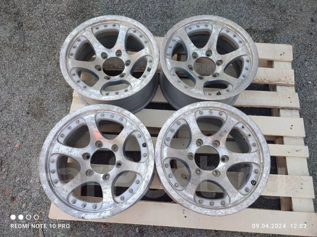 V-TEC. 8.0x16", 6x139.7 ����