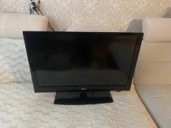 LG 32LE3300. LCD (��) ����