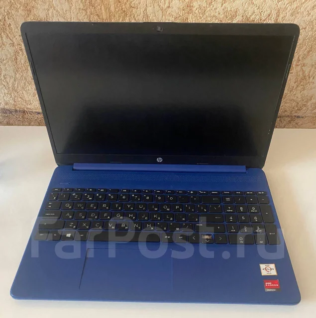HP 15s. 15.6", 3,3����, ��� 4 ��, ���� 256���, WiFi: 1, Bluetooth: 1, ����������� �� 10��. ����
